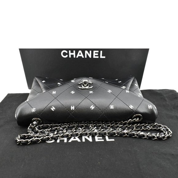 CHANEL  CC Envelope Printed Lambskin Leather Chain Clutch Bag Black - Picture 5 of 13